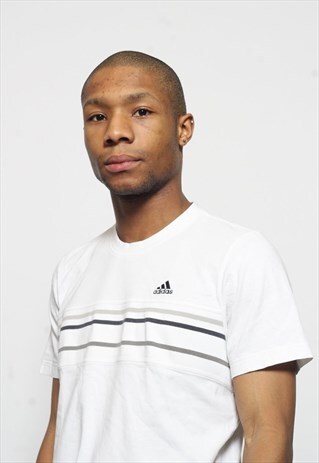 VINTAGE ADIDAS LOGO T-SHIRT WHITE STRIPED