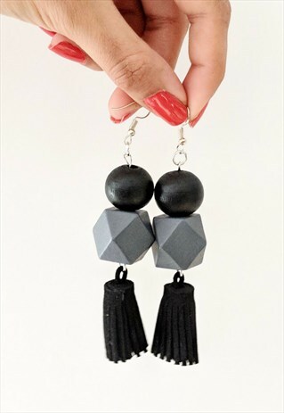 GRAY & BLACK WOOD & TASSEL EARRINGS