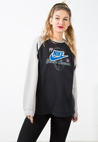 VINTAGE NIKE SWEATSHIRT / S1695