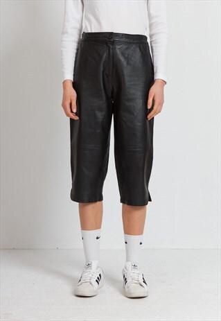 VINTAGE BLACK LEATHER MIDI SHORTS
