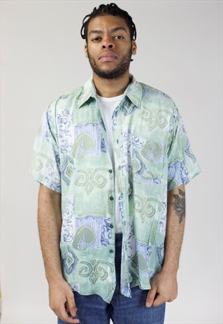 VINTAGE 90S PATTERNED SHIRT