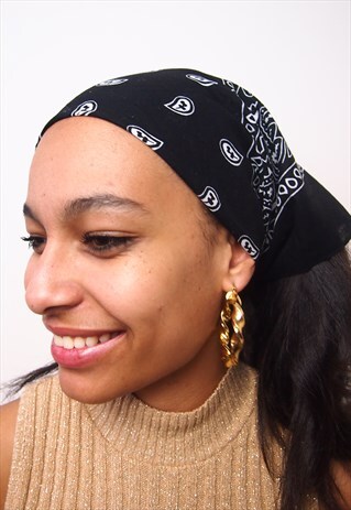 BLACK PAISLEY BANDANA