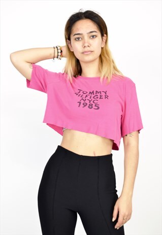VINTAGE 90'S TOMMY HILFIGER CROP T-SHIRT