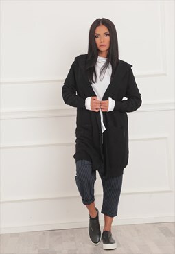 Long buttonless knitted cardigan with large hood