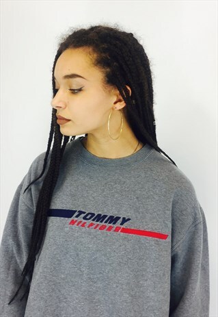 TOMMY HILFIGER EMBROIDERED SWEATSHIRT