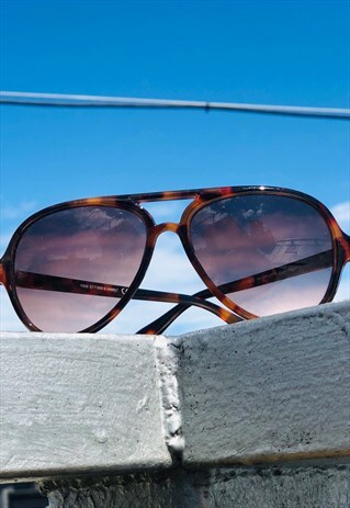 RETRO WOMEN RED LATE 90S HIPSTER SUNGLASSES EYEWEAR HM