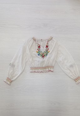 70's Vintage Top White Multi Floral Embroidered