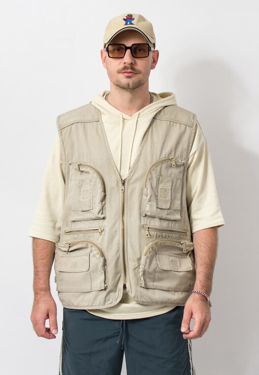 garment image