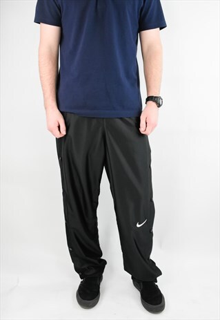 VINTAGE NIKE BLACK POPPER TROUSERS