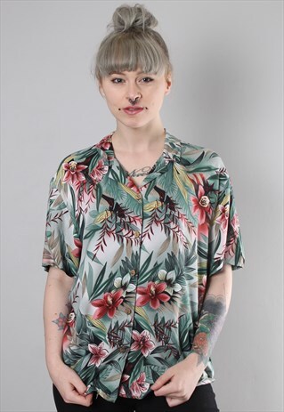 VINTAGE 90S HAWAIIAN PATTERNED SHIRT