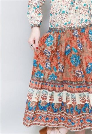 VINTAGE 1970'S BROWN FLORAL PRINT BOHO STYLE MAXI DRESS