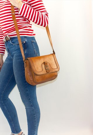 VINTAGE 70'S STYLE BOHO LEATHER HANDBAG