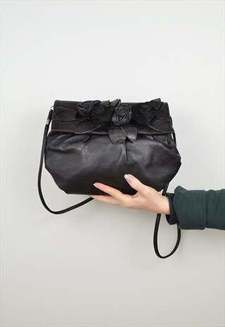 CORSAGE SHOULDER BAG