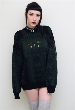VINTAGE 90'S 'ICELAND' DARK PATTERNED CHUNKY KNIT JUMPER