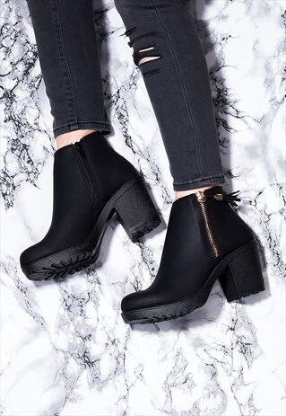 BUXTON ZIP CLEATED SOLE BLOCK HEEL ANKLE BOOTS SHOES - BLACK