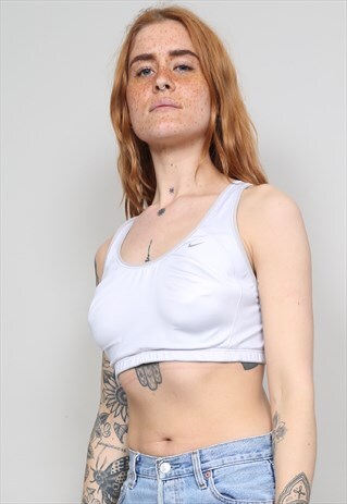VINTAGE 90'S NIKE LIGHT GREY/WHITE CROPPED SPORTS TOP