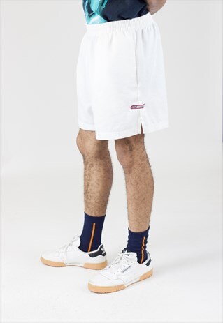 VINTAGE 90S REEBOK WHITE SPORT SHORTS