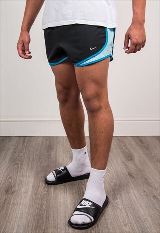 NIKE SPORTS SHORTS