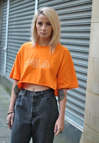 VINTAGE 90S FILA SPELL OUT CROPPED TSHIRT
