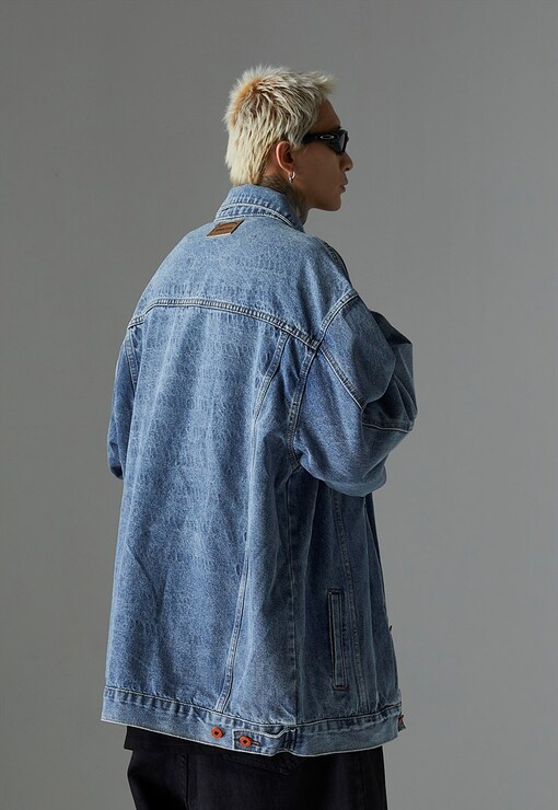 garment image