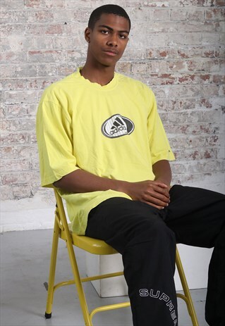 VINTAGE ADIDAS LOGO THREE STRIPE T-SHIRT YELLOW