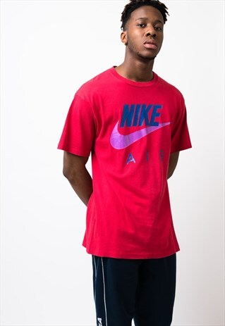 VINTAGE NIKE SPELL OUT T-SHIRT