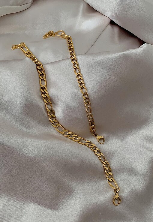 garment image