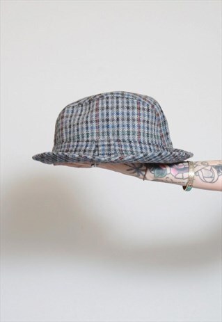 VINTAGE 1970'S STYLE GREY PLAID WOOL TRILBY