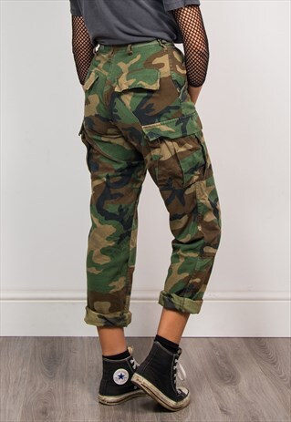 VINTAGE 90'S GRUNGE GREEN CAMO PATTERN CARGO PANTS TROUSERS