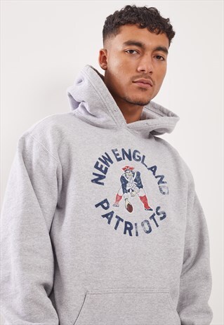 VINTAGE REEBOK NEW ENGLAND PATRIOTS HOODIE