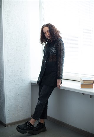 VINTAGE 80'S LACE BLOUSE IN BLACK
