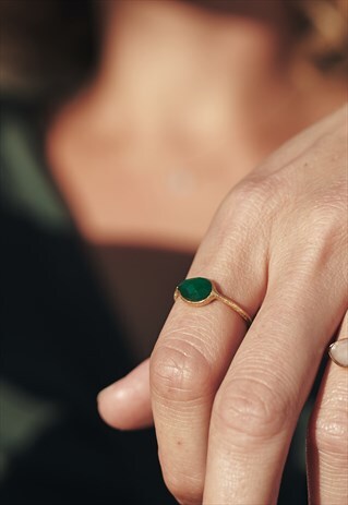 TINY GREEN ONYX REAL GEMSTONE GOLD BOHO EMERALD RING