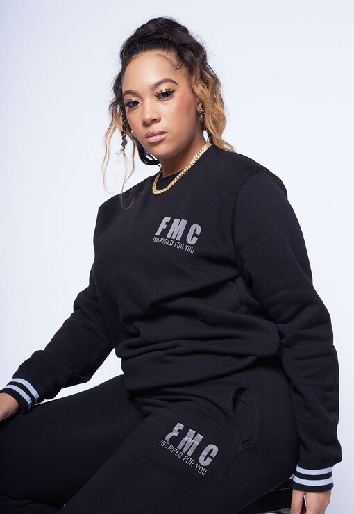 garment image