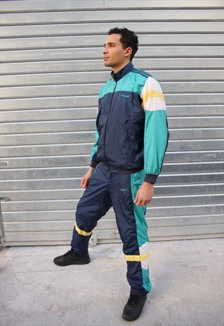 VINTAGE ADIDAS TRACKSUIT