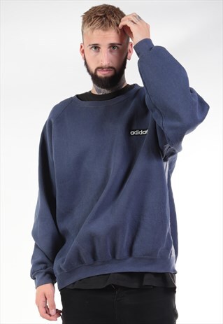 VINTAGE ADIDAS SWEATSHIRT