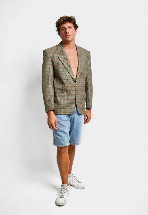 garment image