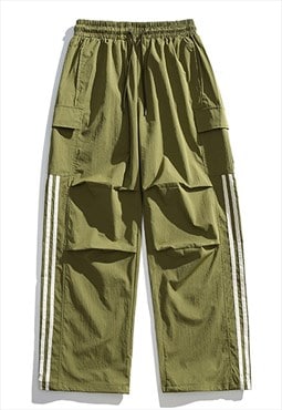 Parachute pants skater joggers baggy tracksuit pants green