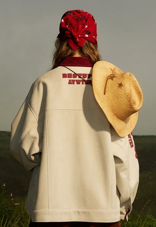 garment image