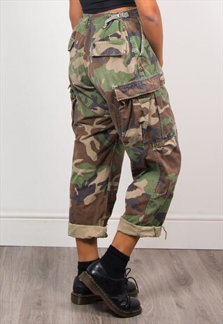 VINTAGE 90'S GREEN CAMO PATTERN GRUNGE TROUSERS