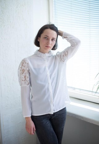 VINTAGE 80'S WHITE LACE DETAILED SHIRT