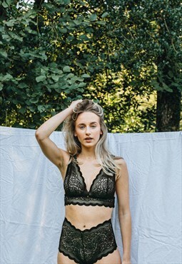 Sustainable womens black lace crop top bralette