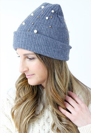 GREY PEARL GOLD BEAD RIBBED KNITTED BEAN HAT