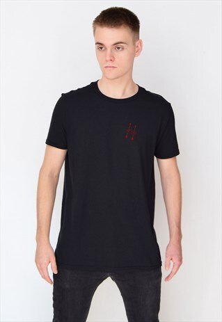 BLACK ARROWS (RED) T-SHIRT