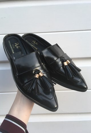 WOMENS VERSACE BLACK PATENT SLIP ON COURT SHOES WITH TASSELS