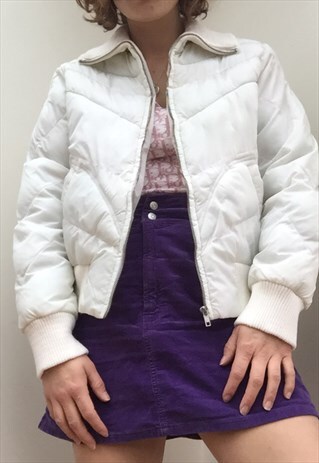 VINTAGE 90S Y2K WHITE PUFFER COAT
