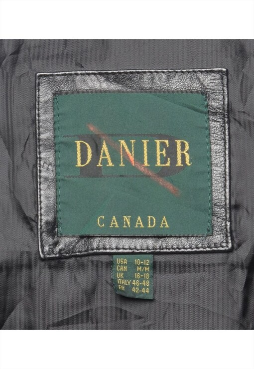 garment image