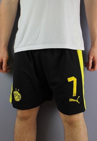 VINTAGE PUMA BORUSSIA DORTMUND SHORTS IN BLACK WITH EMBROIDE