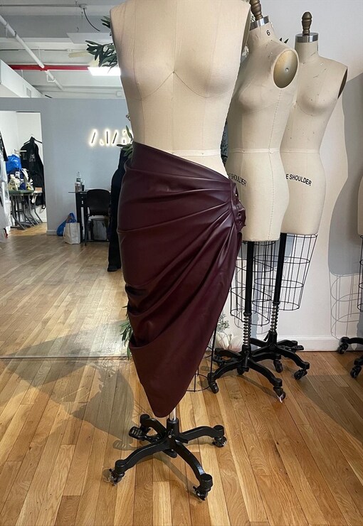 garment image