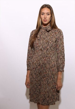 VINTAGE 1970'S 70'S PLEATED PRINTED SHIRT DRESS S-M