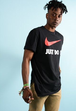 VINTAGE NIKE TEE SHIRT